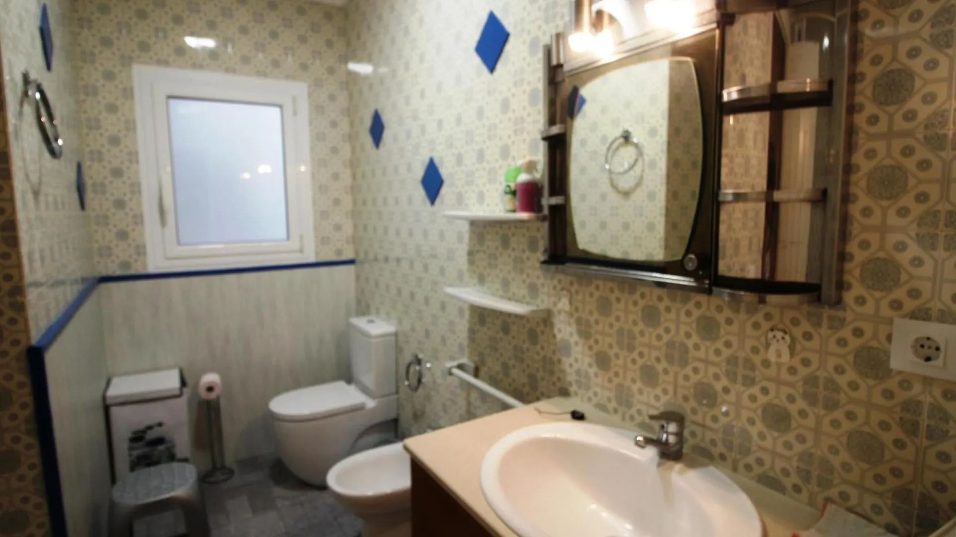 Apartman Europa 15 - Apartamento Centrico En Llanca Con Dos Dormitorios. - Es-228-72